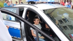 police041